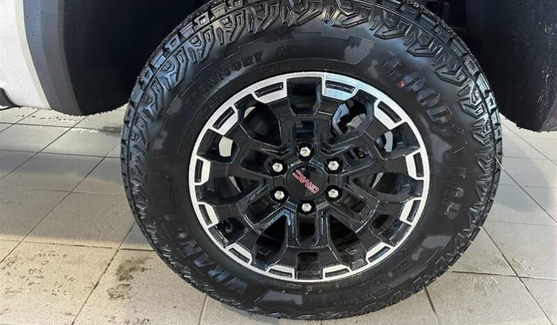 
								2026 GMC Canyon Crew Cab Short Box 4 full									