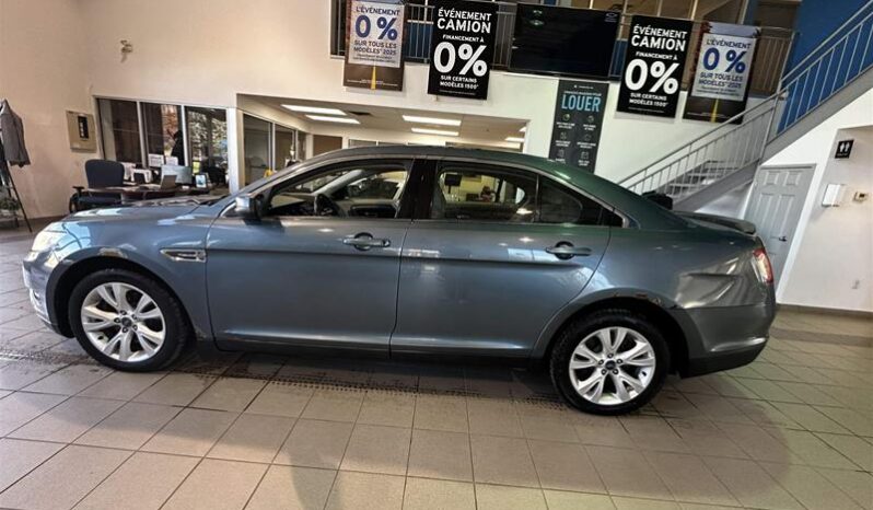 
								2010 Ford Taurus Sel Sedan Awd full									