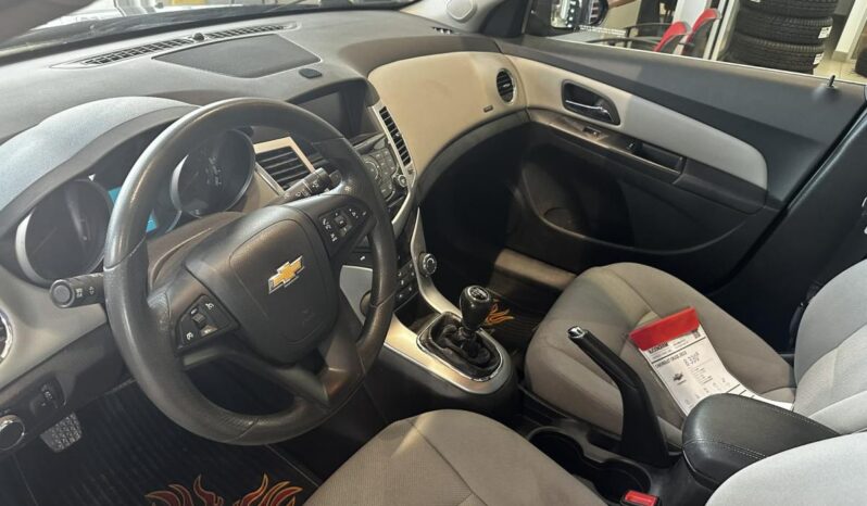 
								2015 Chevrolet Cruze Lt Turbo full									