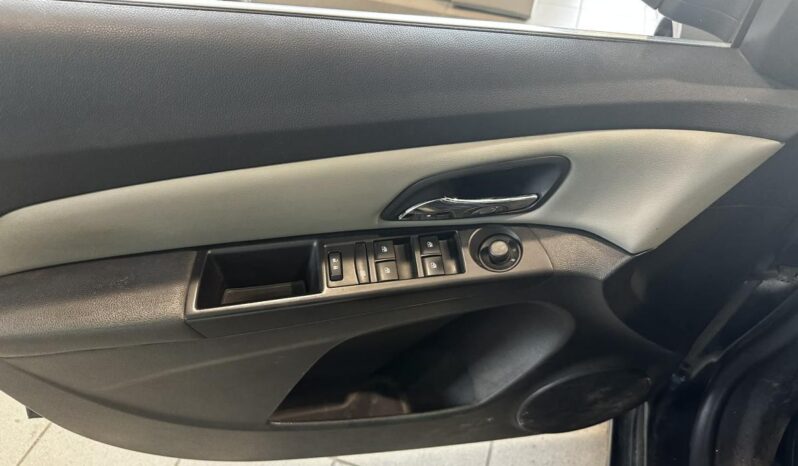 
								2015 Chevrolet Cruze Lt Turbo full									