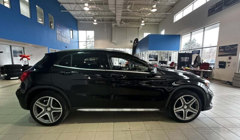 
								2016 Mercedes-Benz GLA250 Awd Suv full									