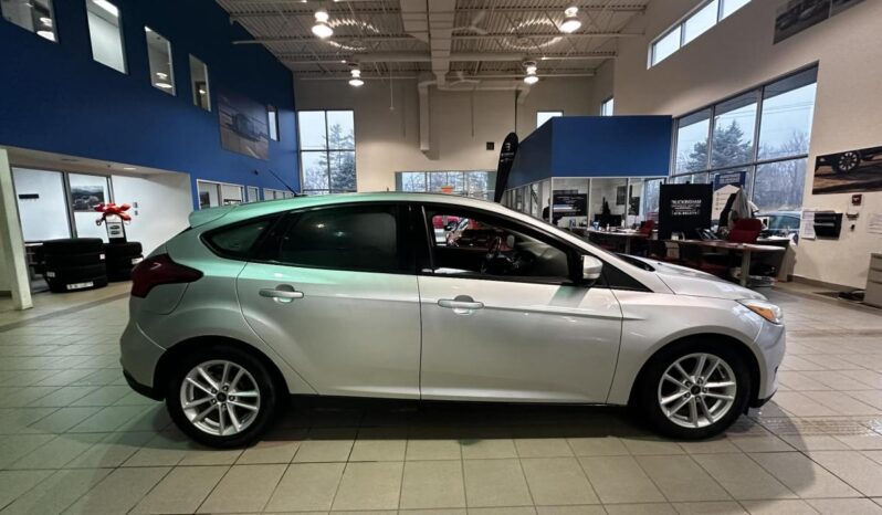 
								2017 Ford Focus Hatch Se full									