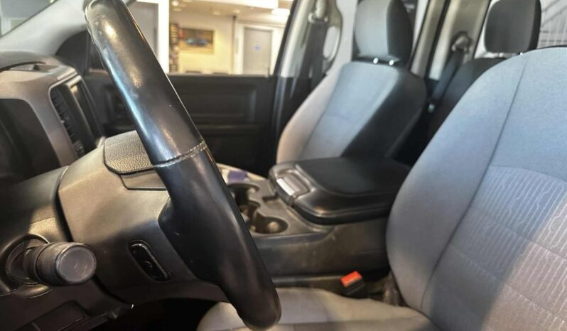 
								2021 RAM 1500 Tradesman 140 Wb 6 full									