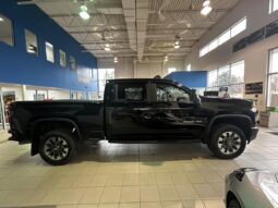 
										2023 Chevrolet Silverado 2500 Crew 4×4 Custom full									