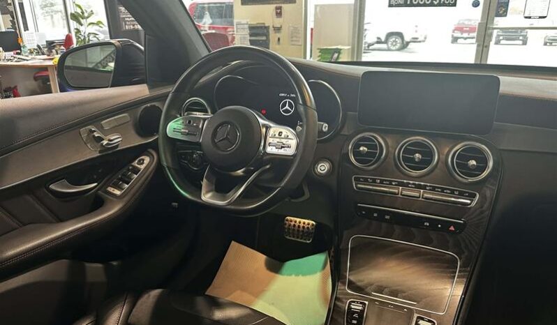 
								2023 Mercedes-Benz GLC 300 Awd Coupe full									