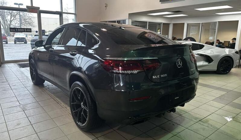 
								2023 Mercedes-Benz GLC300 Awd Coupe full									