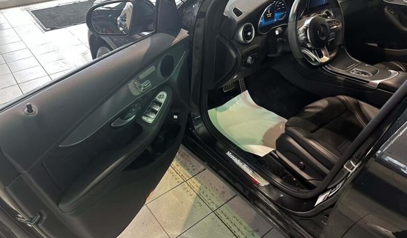 
								2023 Mercedes-Benz GLC 300 Awd Coupe full									