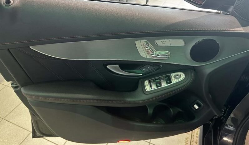 
								2023 Mercedes-Benz GLC 300 Awd Coupe full									