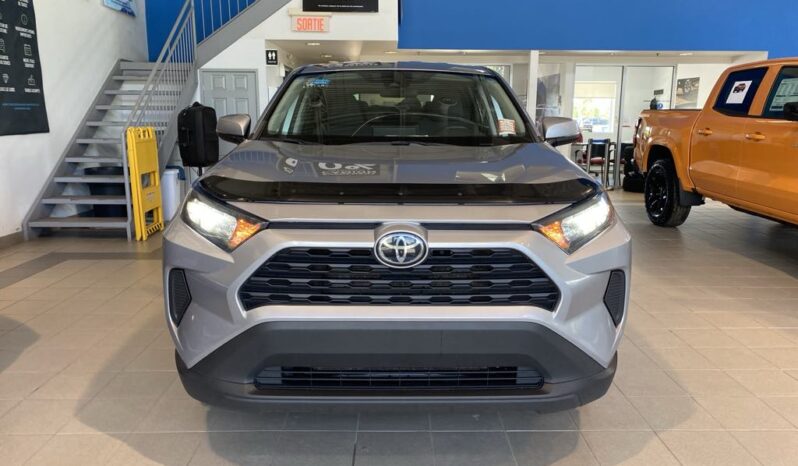 
								2023 Toyota RAV4 Le Awd full									
