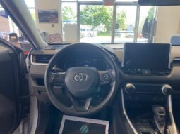 
										2023 Toyota RAV4 Le Awd full									