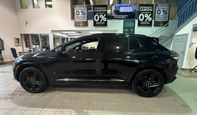 
								2024 Chevrolet Equinox EV RS full									