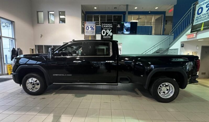 
								2024 GMC Sierra 3500 4wd Crew Cab Long full									