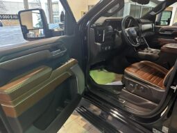 
										2024 GMC Sierra 3500 4wd Crew Cab Long full									