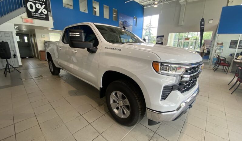 
								2025 Chevrolet Silverado 1500 Crew Cab Standard full									