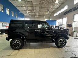 
										2025 Ford Bronco Outer Banks 4 Door full									