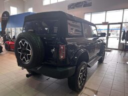 
										2025 Ford Bronco Outer Banks 4 Door full									