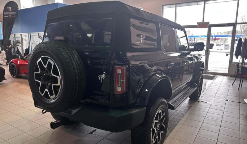 
								2025 Ford Bronco Outer Banks 4 Door full									