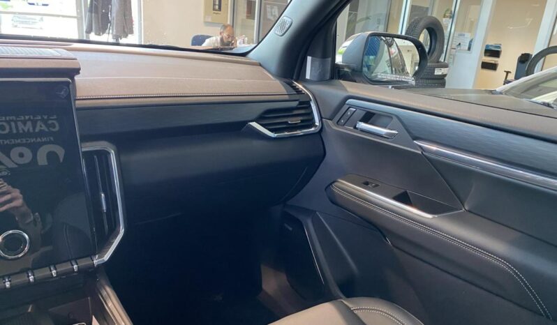 
								2025 GMC Acadia Awd Elevation full									