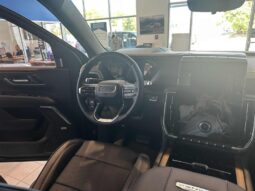 
										2025 GMC Yukon 4wd 4dr Denali full									