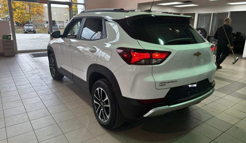 
								2026 Chevrolet TrailBlazer Awd 4dr Lt full									