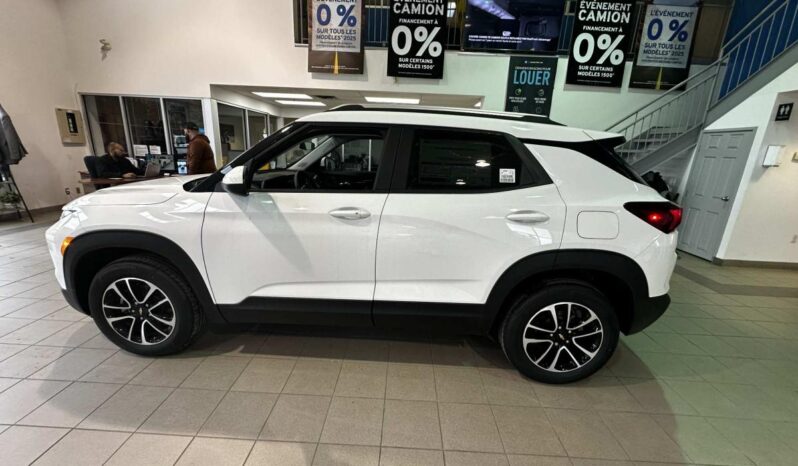 
								2026 Chevrolet TrailBlazer Awd 4dr Lt full									