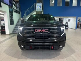 2026 GMC Sierra 1500 Crew Cab Standard