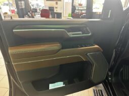 
										2026 GMC Sierra 3500 4wd Crew Cab Long full									