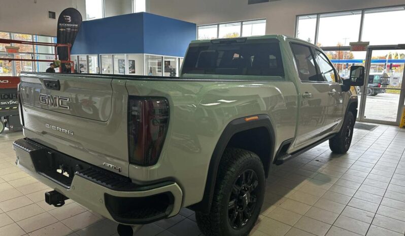 
								2026 GMC Sierra 2500 Crew Cab Standard full									