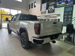 
										2026 GMC Sierra 2500 Crew Cab Standard full									