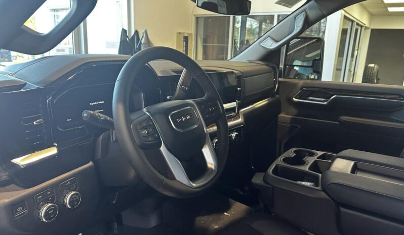 
								2026 GMC Sierra 2500 Crew Cab Standard full									