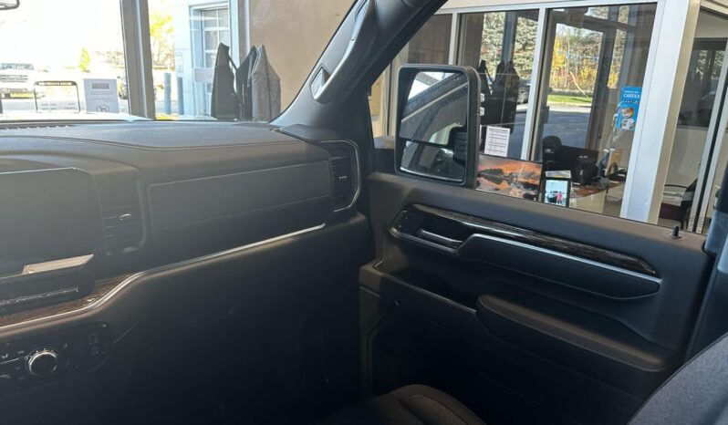 
								2026 GMC Sierra 2500 Crew Cab Standard full									