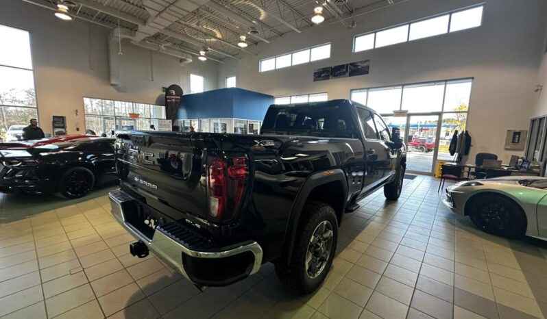 
								2026 GMC Sierra 2500 Crew Cab Standard full									