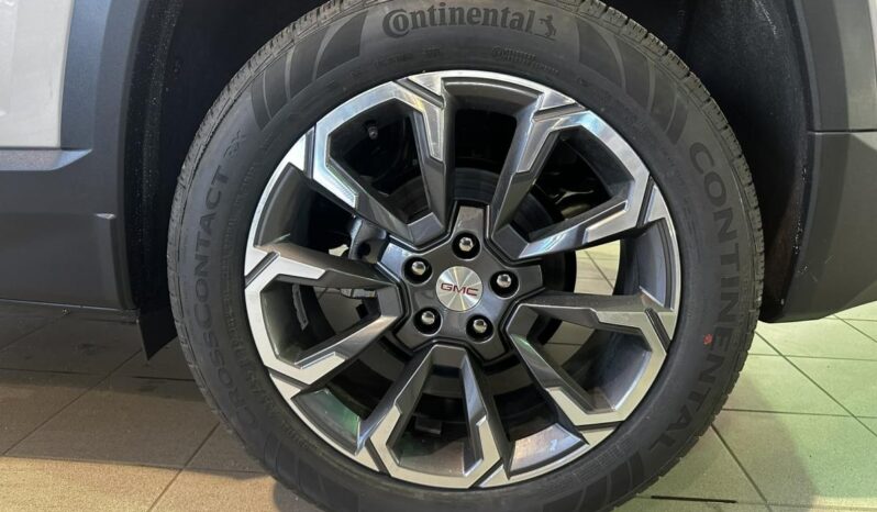 
								2026 GMC Terrain Fwd Elevation full									