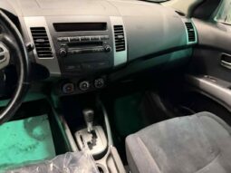 
										2009 Mitsubishi Outlander Es 2wd Cvt full									