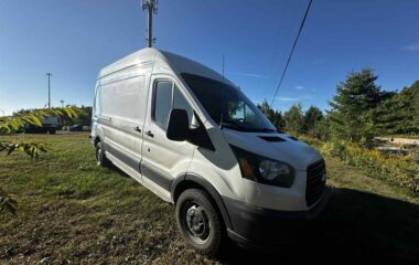 2015 Ford Transit 148 Wb – High Roof