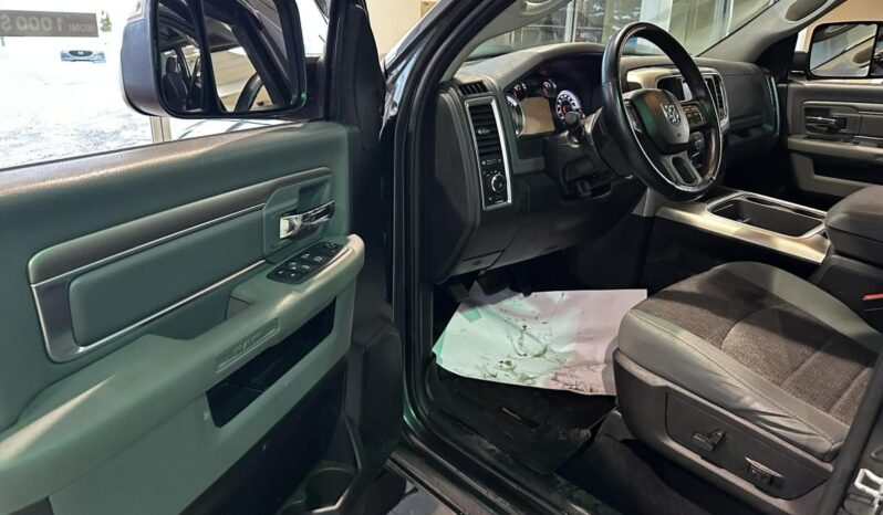 
								2019 RAM 1500 Slt 140.5″ Wb full									