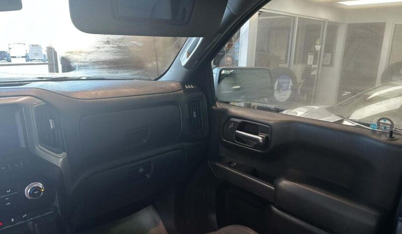 
								2020 GMC Sierra 1500 Crew Cab 4×4 Base full									