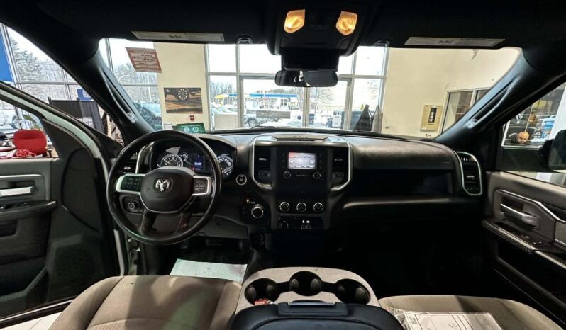 
								2021 RAM 2500 Big Horn 169″ Wb 8 full									