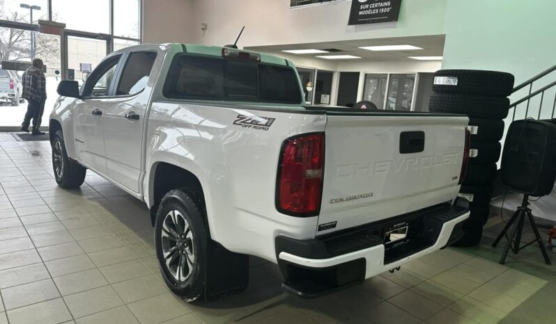 
								2022 Chevrolet Colorado Crew 4×4 Z71 Short full									