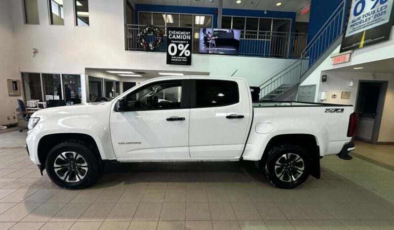 
								2022 Chevrolet Colorado Crew 4×4 Z71 Short full									