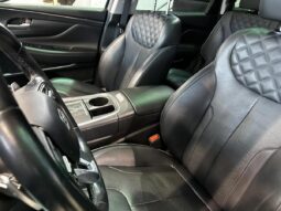 
										2022 Hyundai Santa Fe Plug-In Hybrid Luxury full									