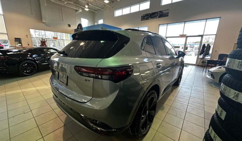 
								2023 Buick Envision Essence Awd full									