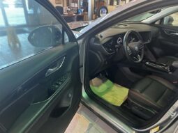 
										2023 Buick Envision Essence Awd full									