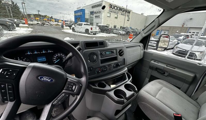 
								2023 Ford E-series E-450 Drw full									