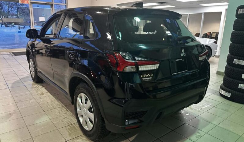 
								2024 Mitsubishi RVR Se Awc full									