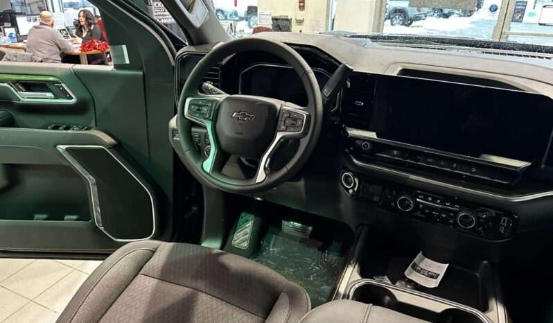 
								2026 Chevrolet Silverado 2500 4wd Crew Cab full									