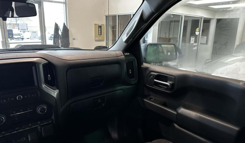 
								2026 Chevrolet Silverado 1500 Crew Cab Standard full									