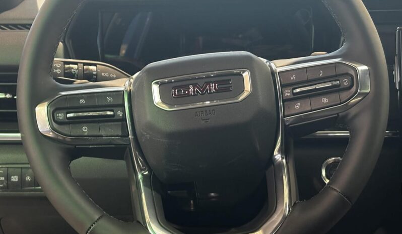 
								2026 GMC Terrain Fwd Elevation full									