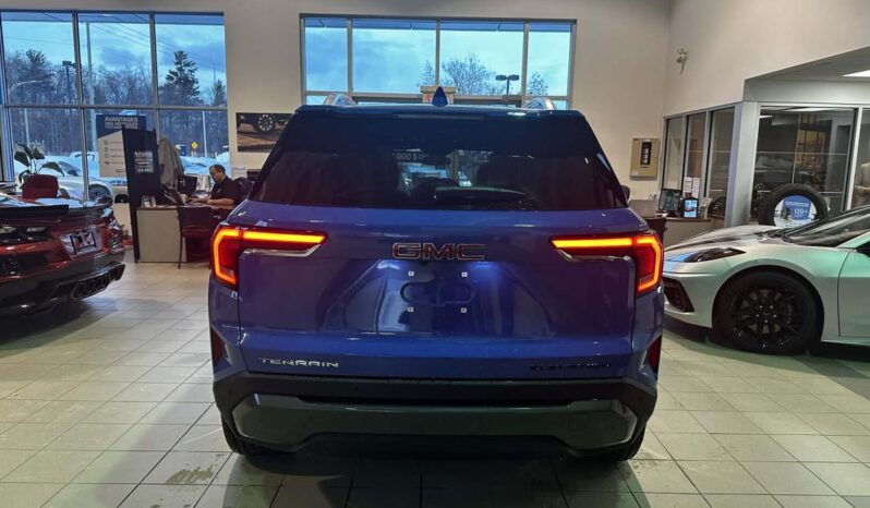 
								2026 GMC Terrain Fwd Elevation full									