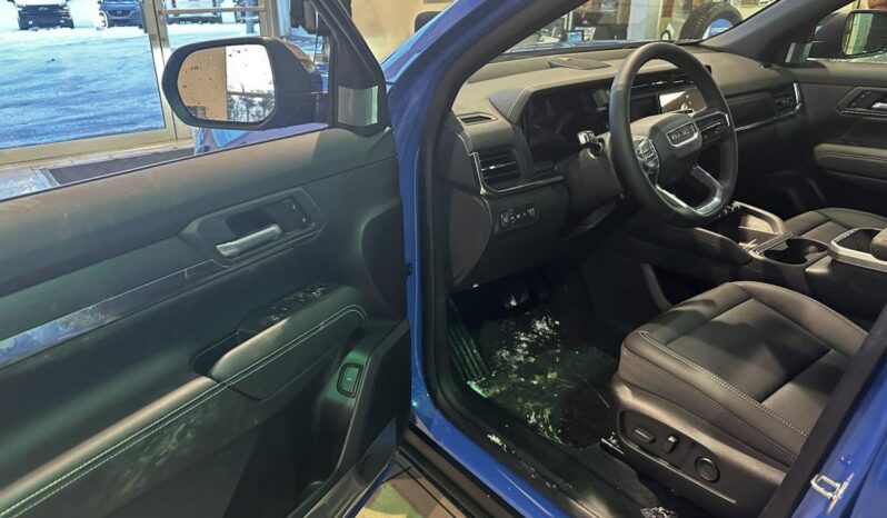 
								2026 GMC Terrain Fwd Elevation full									